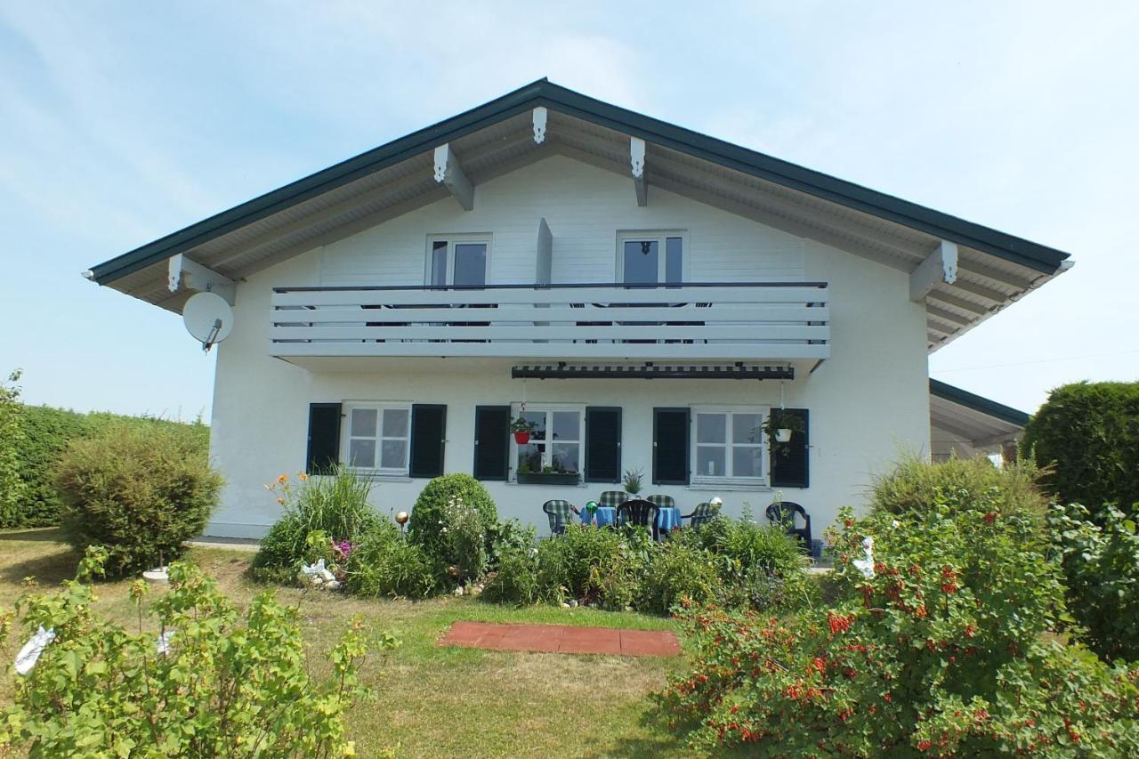 Haus Chiemseeblick Hotel Grabenstatt Luaran gambar